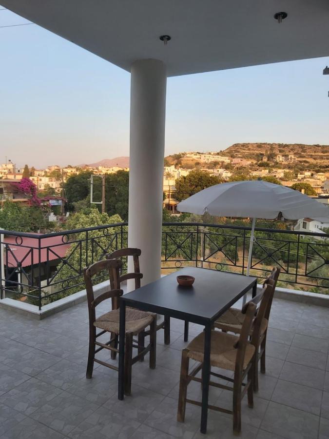 Bodikos Villas & Apartments Pitsidia Buitenkant foto