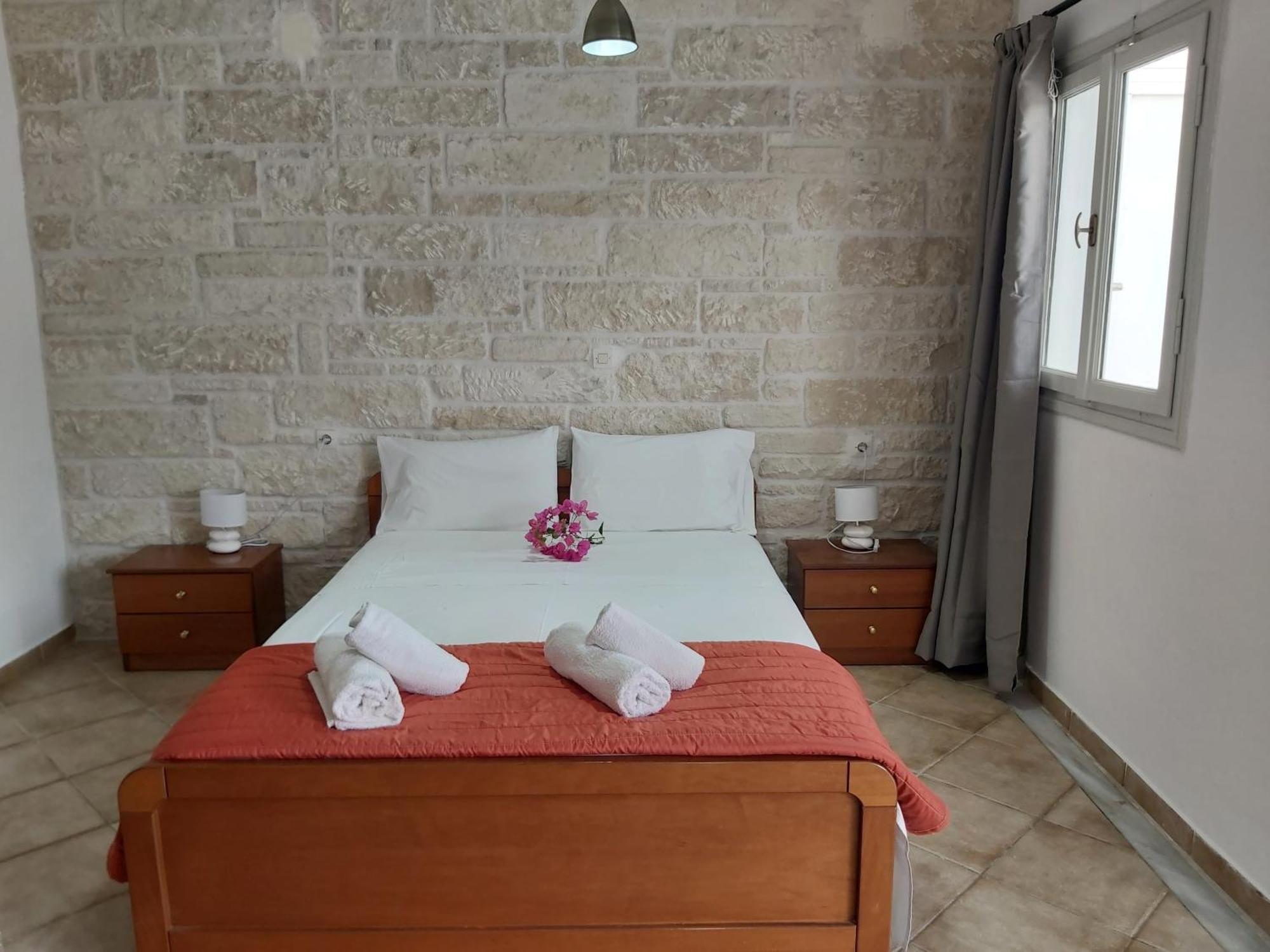 Bodikos Villas & Apartments Pitsidia Buitenkant foto