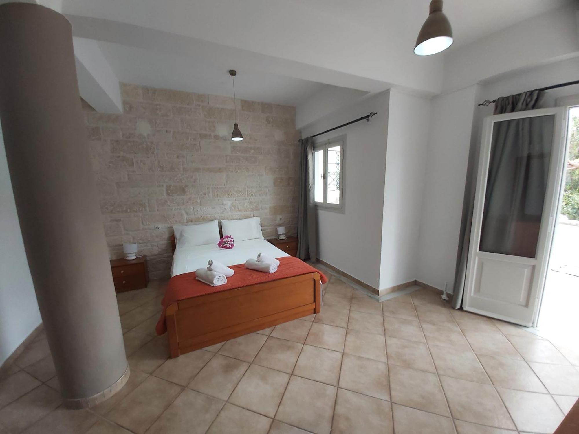 Bodikos Villas & Apartments Pitsidia Buitenkant foto