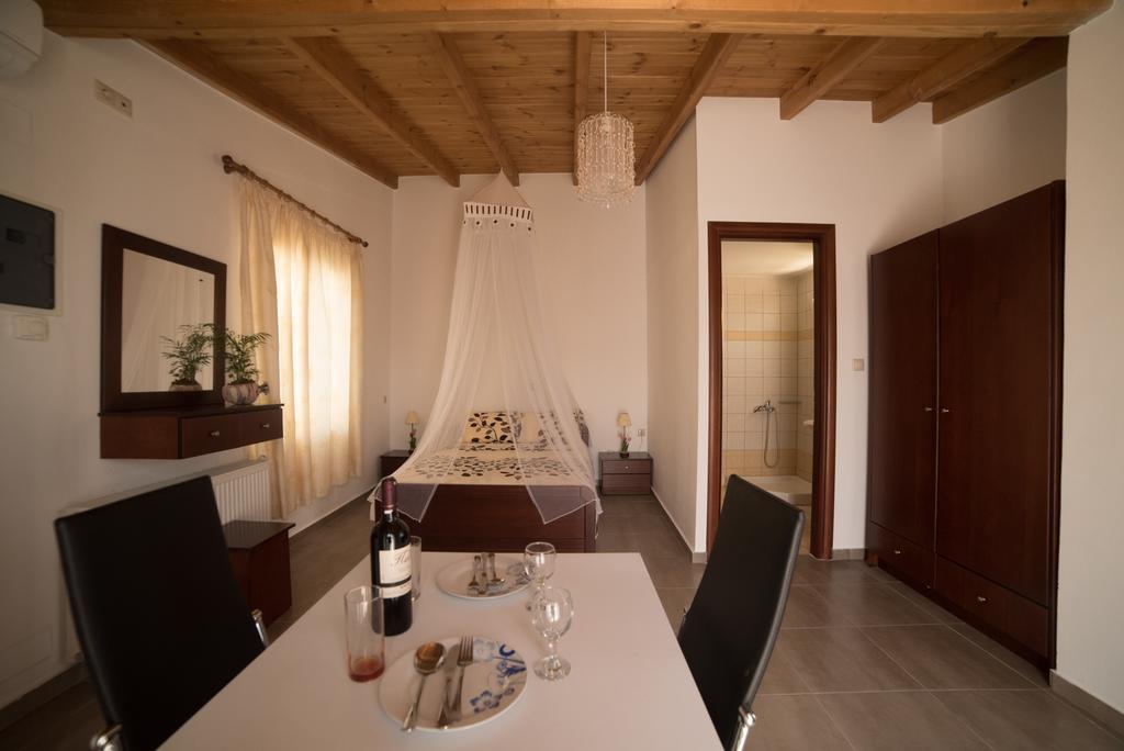 Bodikos Villas & Apartments Pitsidia Buitenkant foto