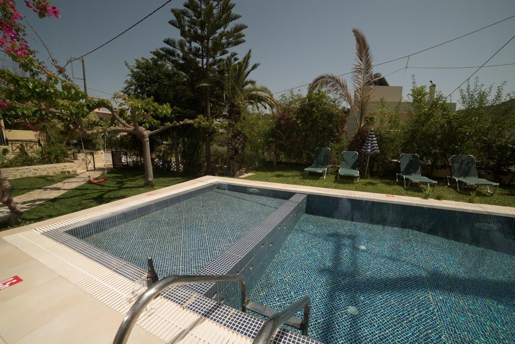 Bodikos Villas & Apartments Pitsidia Buitenkant foto